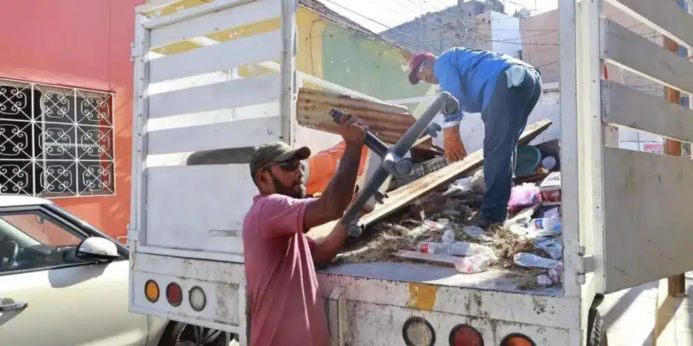 centro va por toneladas de cacharros antes de las lluvias