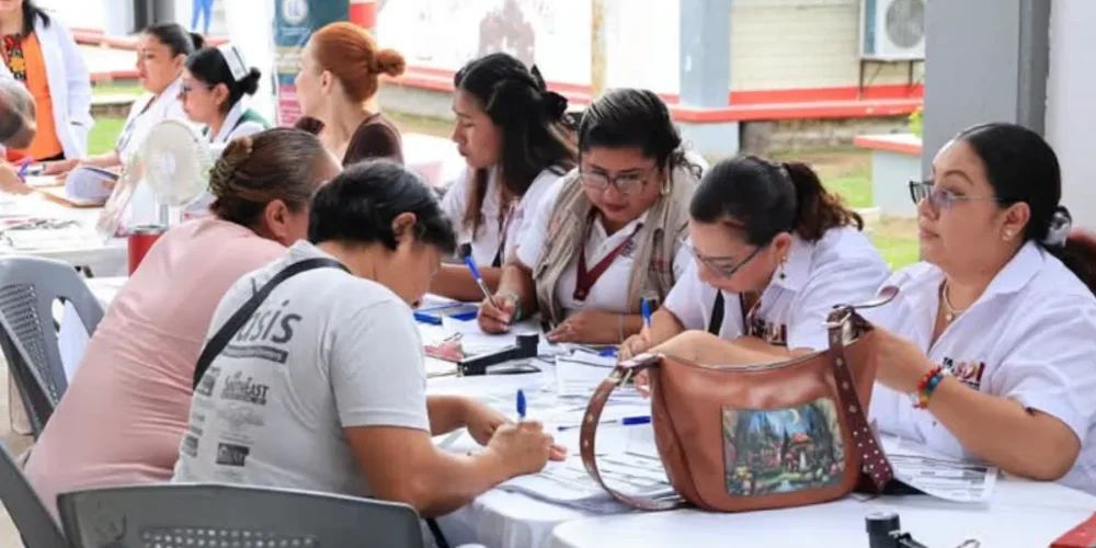 conectarán egresados con empresas