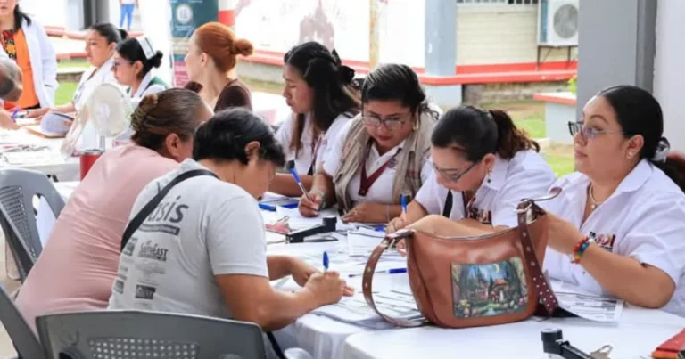 conectarán egresados con empresas