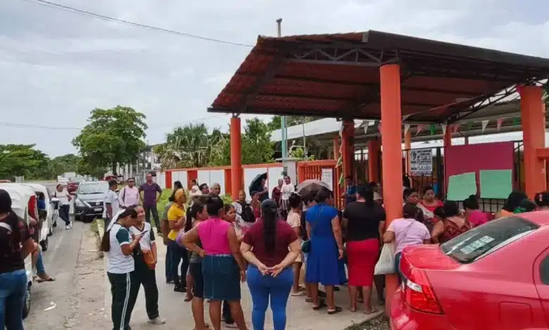 denuncia a maestro por presuntos actos indebidos contra menores de edad