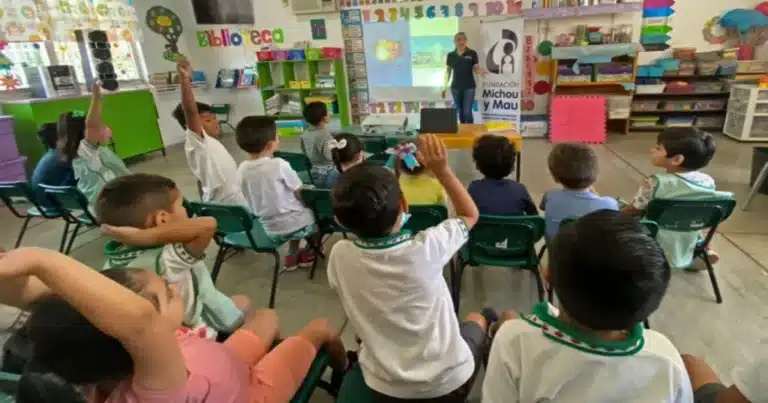 evalÚan reacomodo docente y cierre de grupos por baja matrícula