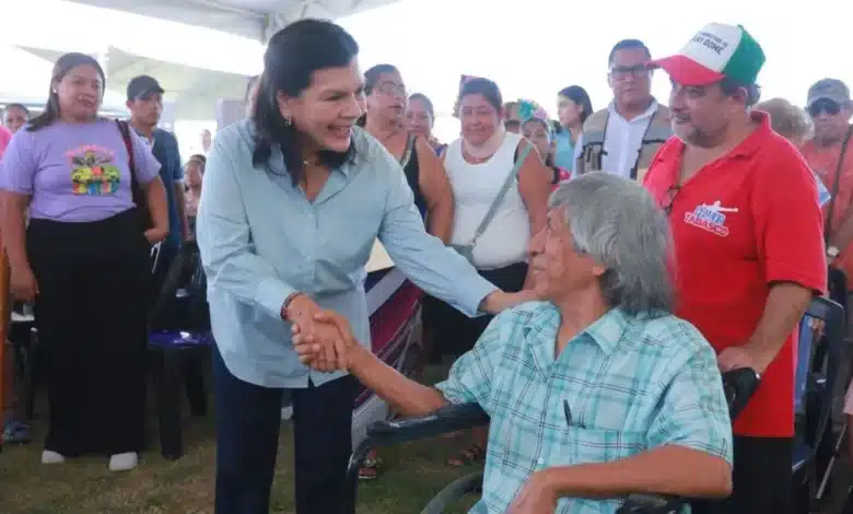 entregan 144 apoyos a personas con discapacidad