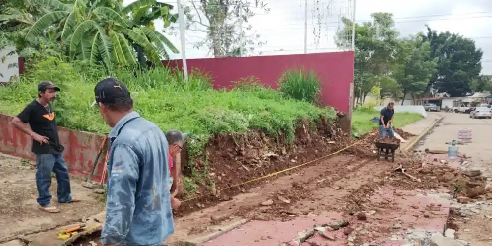 evalúan daños en escuela de parrilla ii
