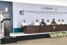 Javier May encabeza el día de la Marina en Tabasco