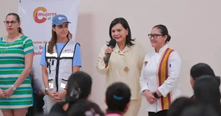 Centro capacita a mujeres en temas de equidad