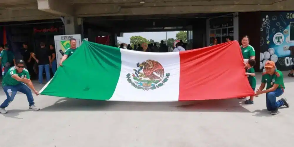 Tabasco se fundió en un solo corazón en el arranque del Mundial