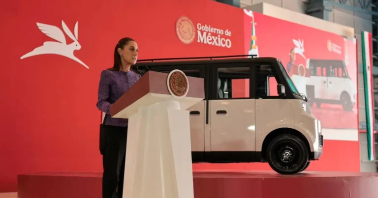 Claudia Sheinbaum presenta a Olinia 1, primer vehículo eléctrico mexicano (Foto de cortesía)