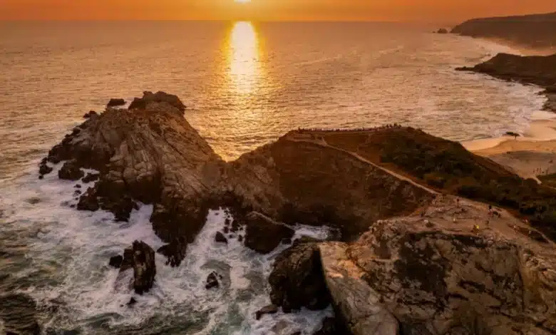 Pozas naturales y refrescantes en Punta Cometa (Foto de Sectur Oaxaca)