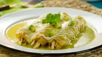 enchiladas suizas el origen del platillo mexicano que conquistó las mesas con inspiración europea