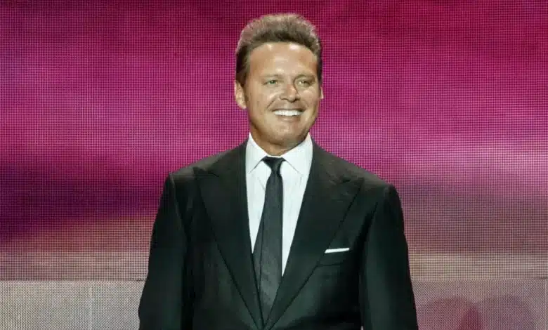 luis miguel es hospitalizado por operación del corazón