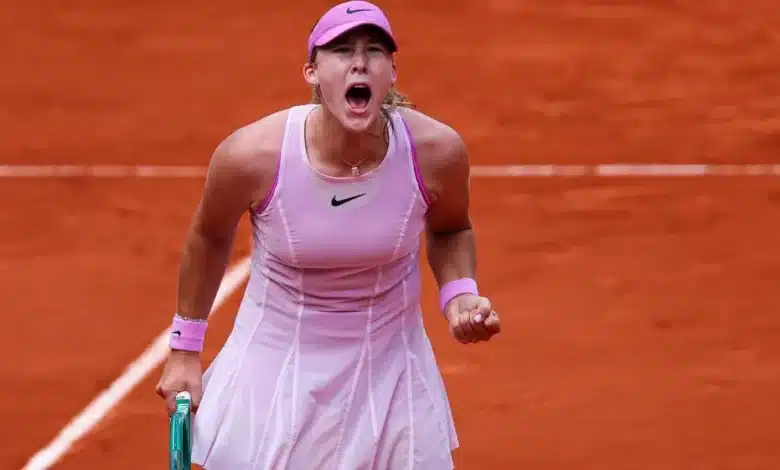 Mirra Andreeva de 19 años avanza a la Final de Roland Garros. Foto: Pro Shots.
