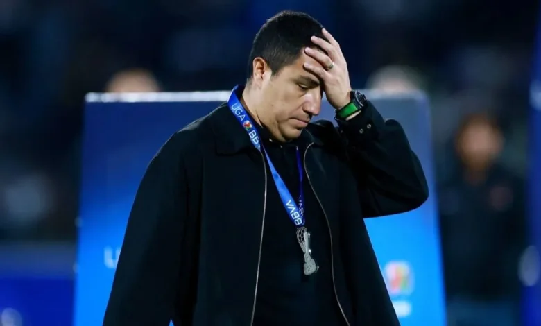 Pumas se queda sin técnico, se va Efraín Juárez