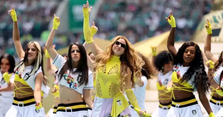 shakira y manuel garcía rulfo son vistos juntos en los Ángeles y desatan rumores de romance