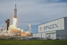 spacex apunta a una valuación récord y podría convertir a elon musk en el primer trillonario del mundo