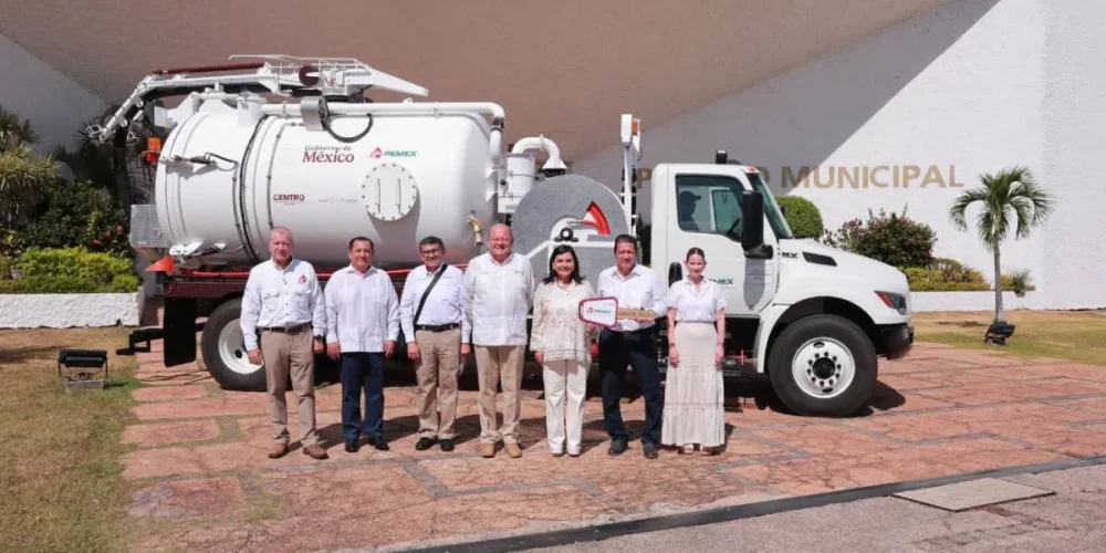 Centro recibe unidad Vactor para mejorar mantenimiento de la red sanitaria