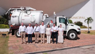 Centro recibe unidad Vactor para mejorar mantenimiento de la red sanitaria