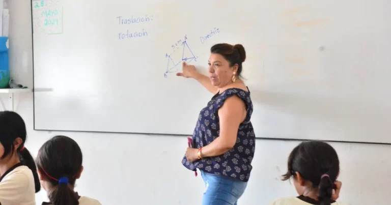 más de 500 maestros bajo revisión por ajustes en planteles setab