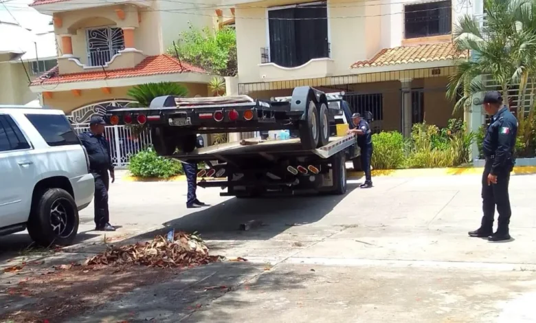 medida de nota webretiran autos chatarra en fraccionamiento “real del Ángel”