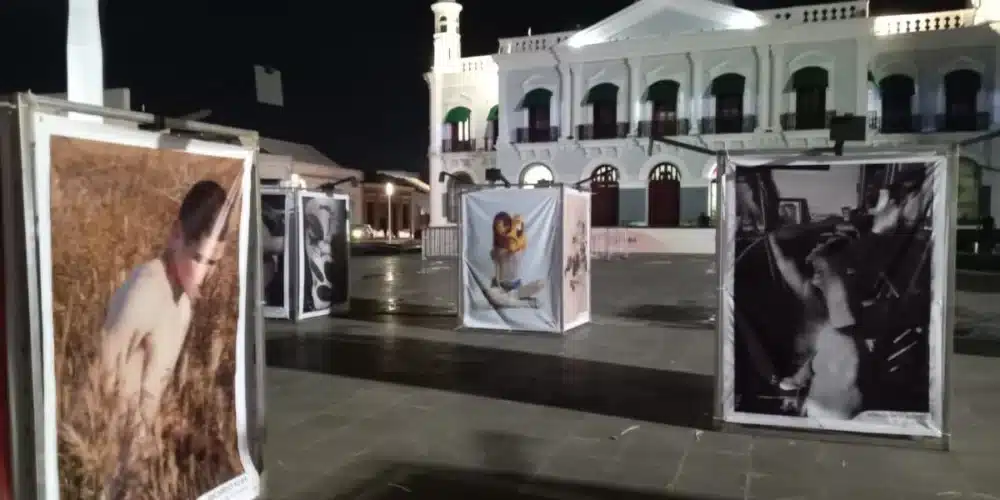 plaza de armas se transforma en un lienzo