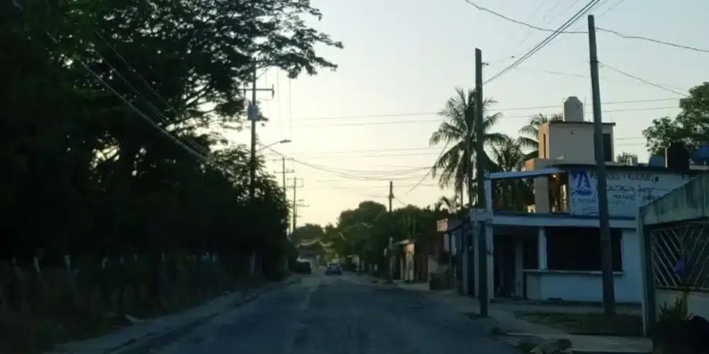 prevén sensación térmica extrema y tormentas aisladas para este martes