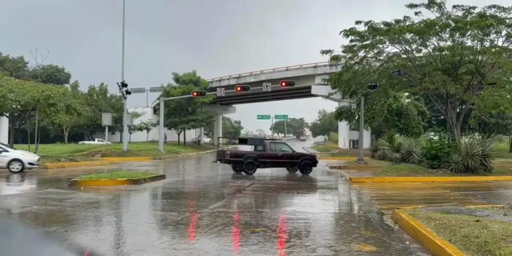 prevén chubascos y rachas de viento para tabasco