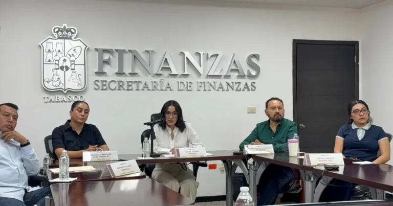 Declaran desierta licitación del Centro de Convenciones
