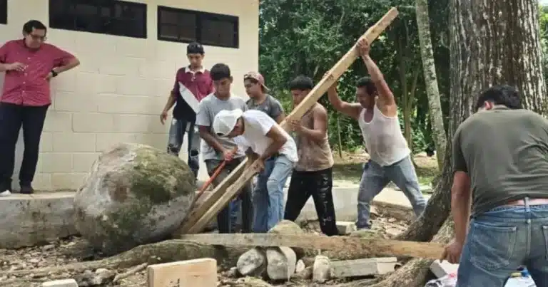 Recuperan petroglifo prehispánico para el acervo municipal