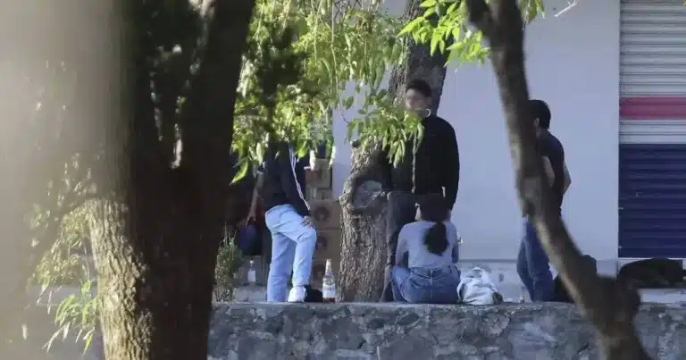 Refuerzan vigilancia por casos de consumo de alcohol en escuelas