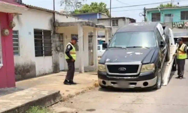 vehículos abandonados riesgo para habitantes de tamulte