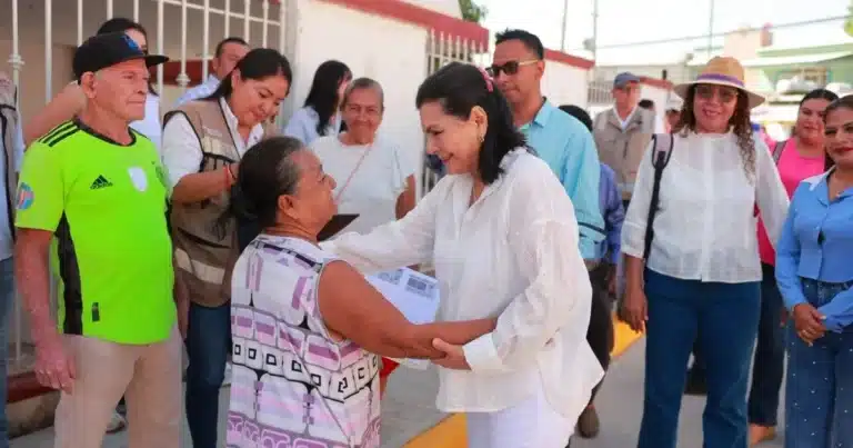 yolanda osuna entrega obras de infraestrutura trás dos décadas de espera