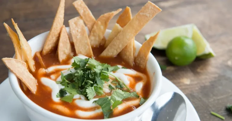 Sopa azteca: platillo tradicional y delicioso (Foto de internet)