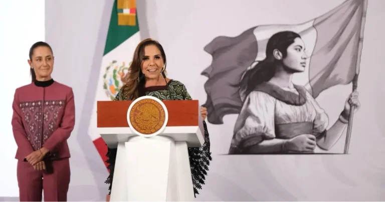 Combate al sargazo, gobierno federal y de Quintana Roo detallan estrategia (Foto de internet)
