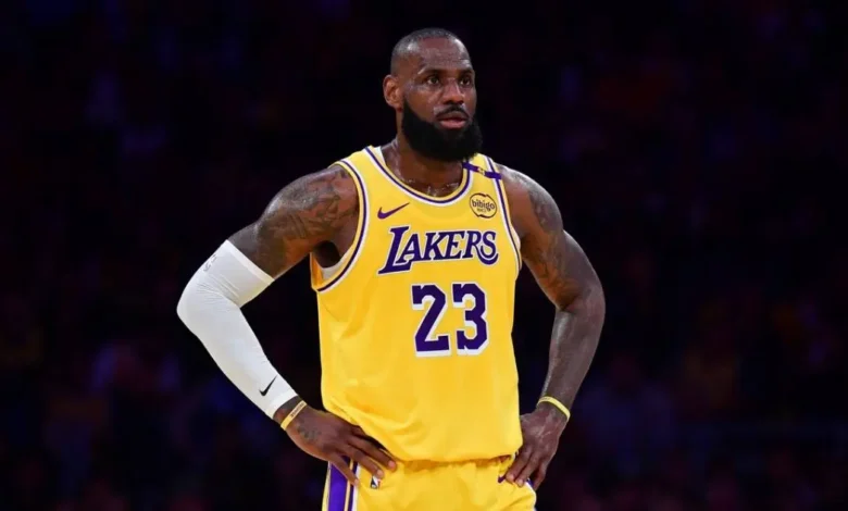 LeBron James se va de los Lakers, busca nuevo equipo en la NBA