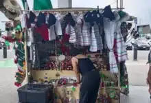 Arranca la venta individual de adornos patrios
