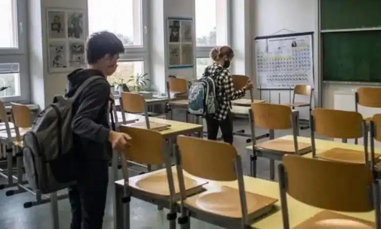 aulas vacías apagan el turno vespertino