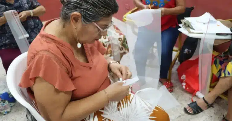 Representarán a tabasco cinco artesanos en foro peninsular (Foto de cortesía)