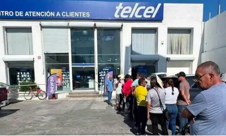 Colapsan centros de atención por suspensión (Foto de redes sociales)