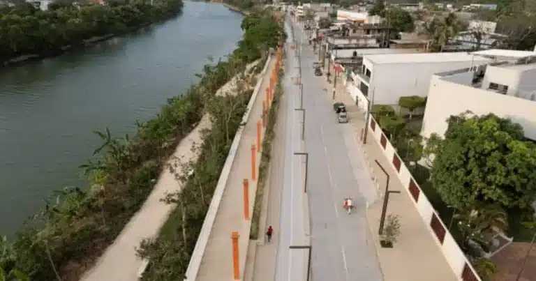 Exigen mantener ciclovía del Malecón Carlos A. Madrazo Becerra para evitar retroceso de movilidad