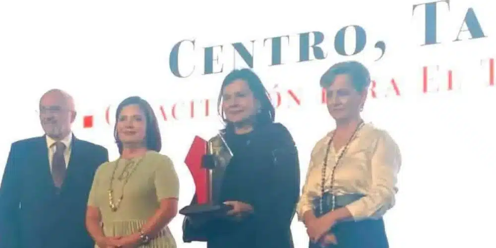 galardona revista nacional al municipio de centro por programa de impulso al autoempleo