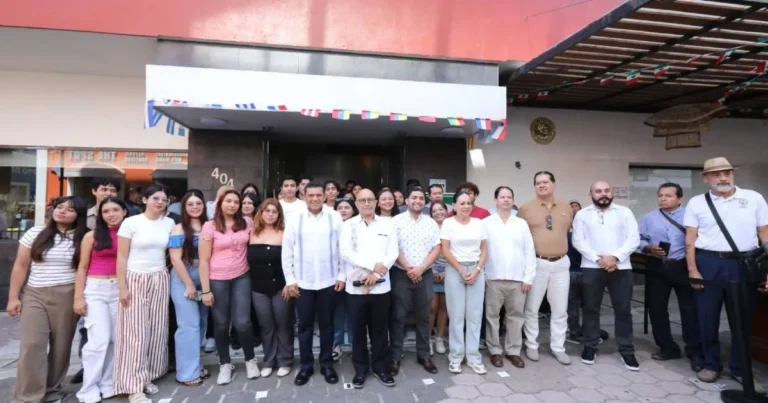 inauguran residencia para universitarios 1