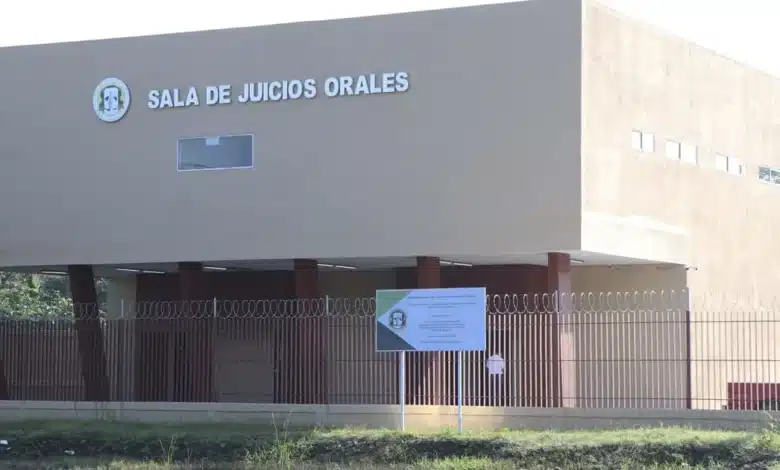 vinculan a proceso a ex tesorera escolar por apropiarse de 600 mil pesos