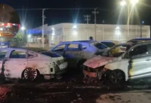 Autoridades investigan incendio en agencia automotriz de Ciudad Juárez (Fotos Redes Sociales)