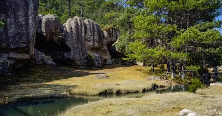 cuevas de bernal en durango el refugio del “rayo de sinaloa” convertido en destino ecoturístico