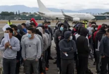 eu deporta a más de 2 mil mexicanos a guatemala antes de enviarlos a méxico