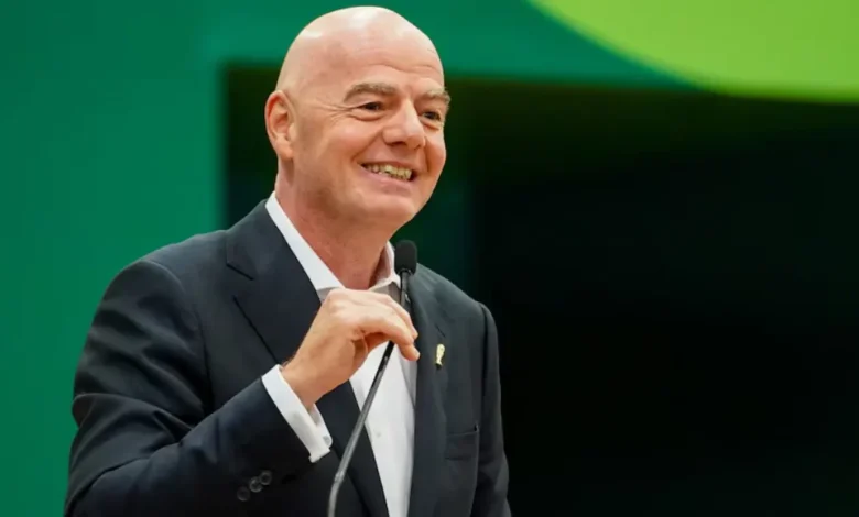 gianni infantino habría multiplicado su salario si prosperaba el fallido proyecto de la fifa