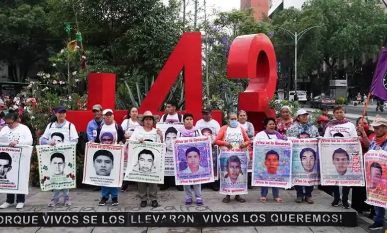 Nuevos indicios forenses y análisis de restos calcinados reorientan las indagatorias del caso Ayotzinapa (Foto Cuartoscuro)
