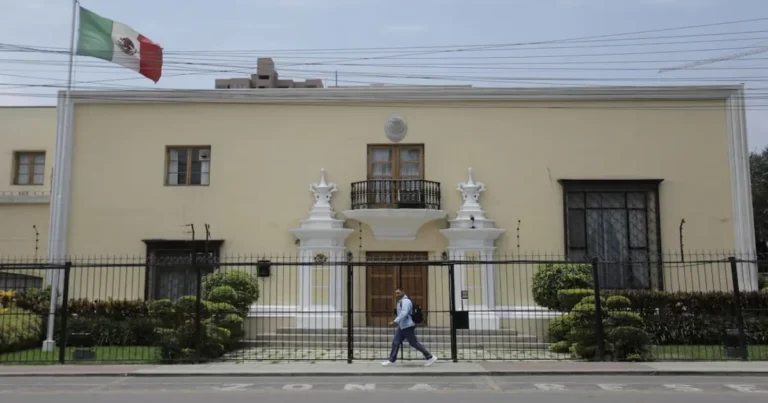 perú y méxico restablecen relaciones diplomáticas tras nueve meses de ruptura