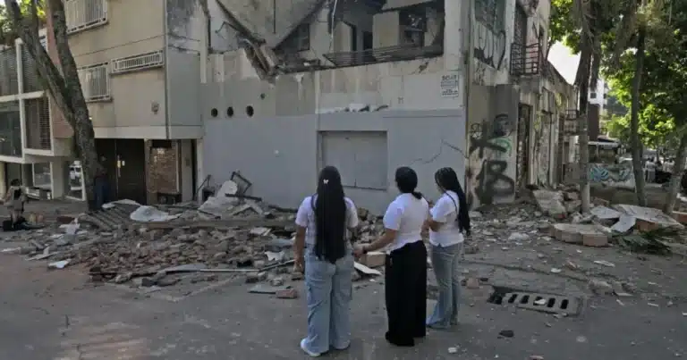 sheinbaum ofrece apoyo a colombia tras sismo de 7.4