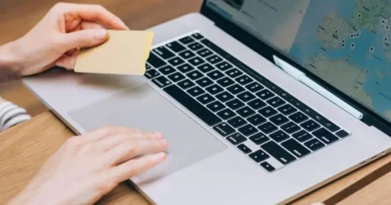 turismo digital cómo las pantallas cambian los viajes