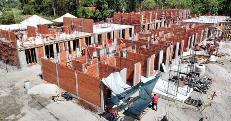 avanzan viviendas del bienestar en río viejo
